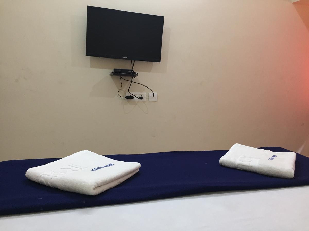 Hotel Nithin Krishna Tirupati Luaran gambar